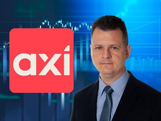 Tiago Lacerda Axi Corretora